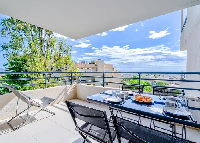 Magnifique 4 Pers,clim,parking Apartamento
